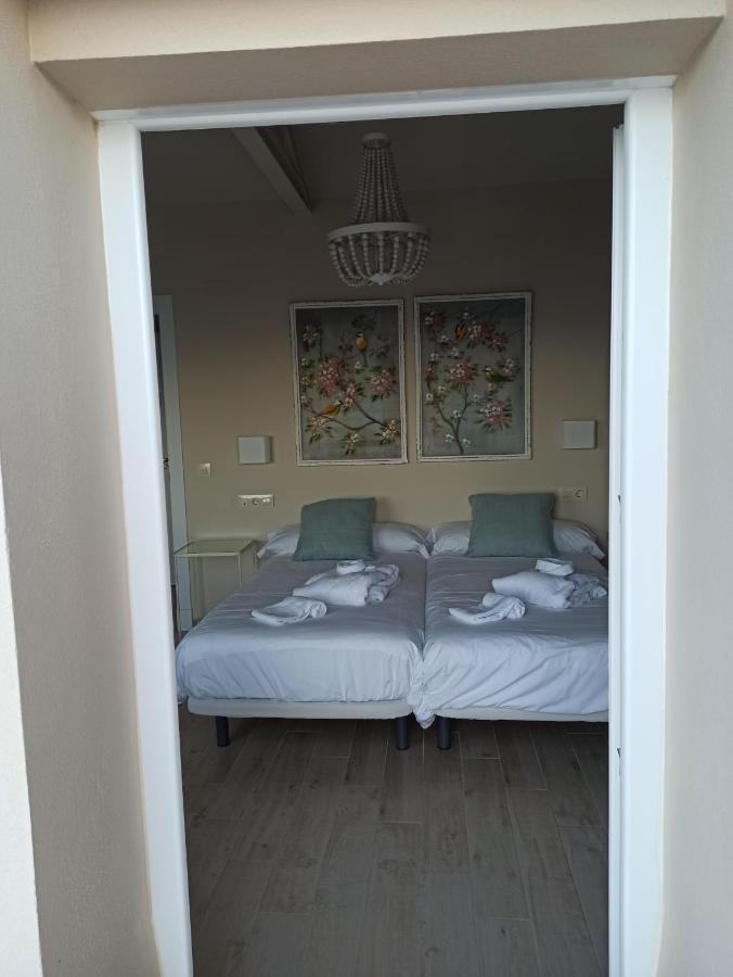 Punta Carnero Hostal Algeciras Buitenkant foto