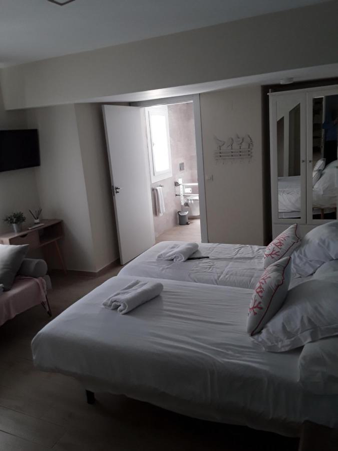 Punta Carnero Hostal Algeciras Buitenkant foto