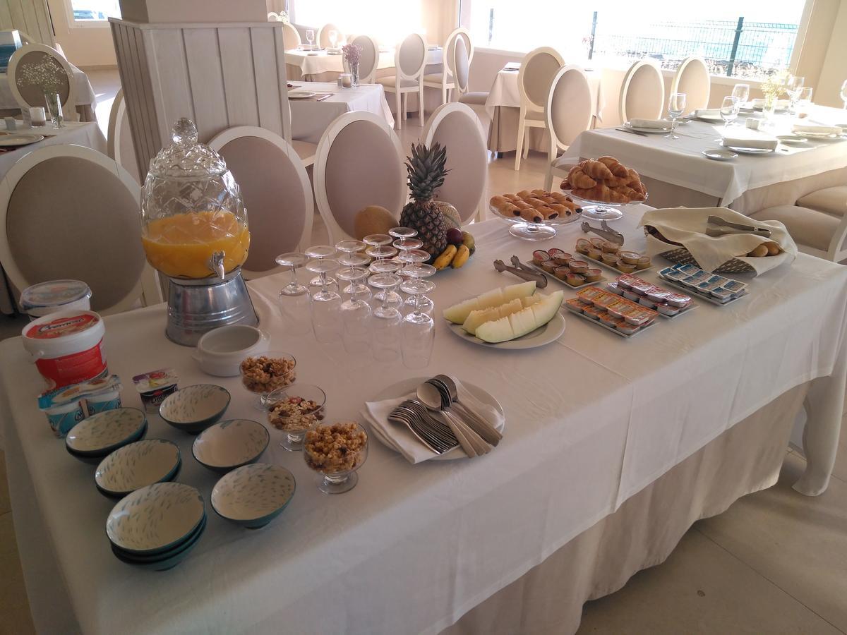 Punta Carnero Hostal Algeciras Buitenkant foto