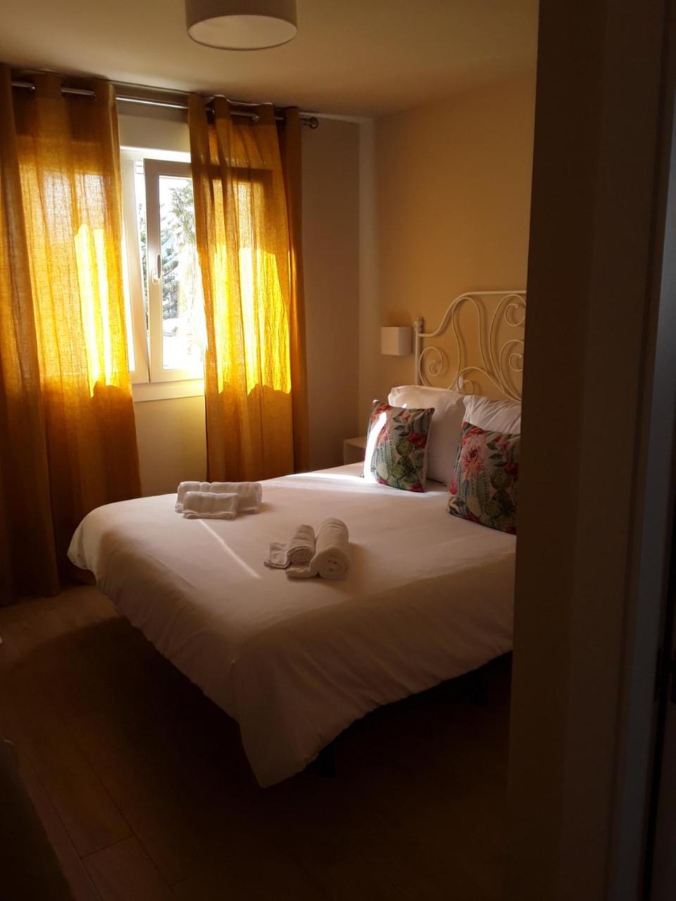 Punta Carnero Hostal Algeciras Buitenkant foto